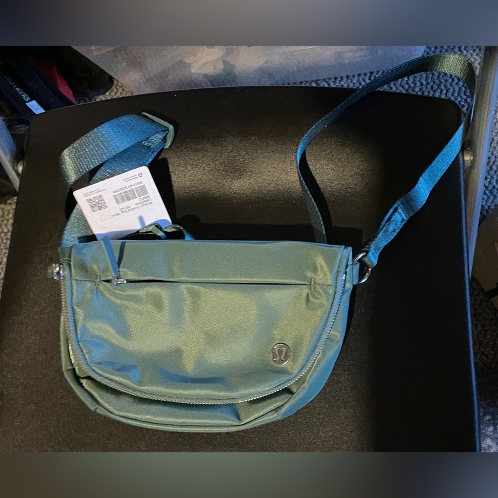 Lululemon All Night Festival Bag Micro Green NWT
